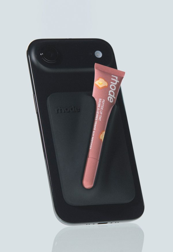 snap-on-hero1-mobile snap-on lip case